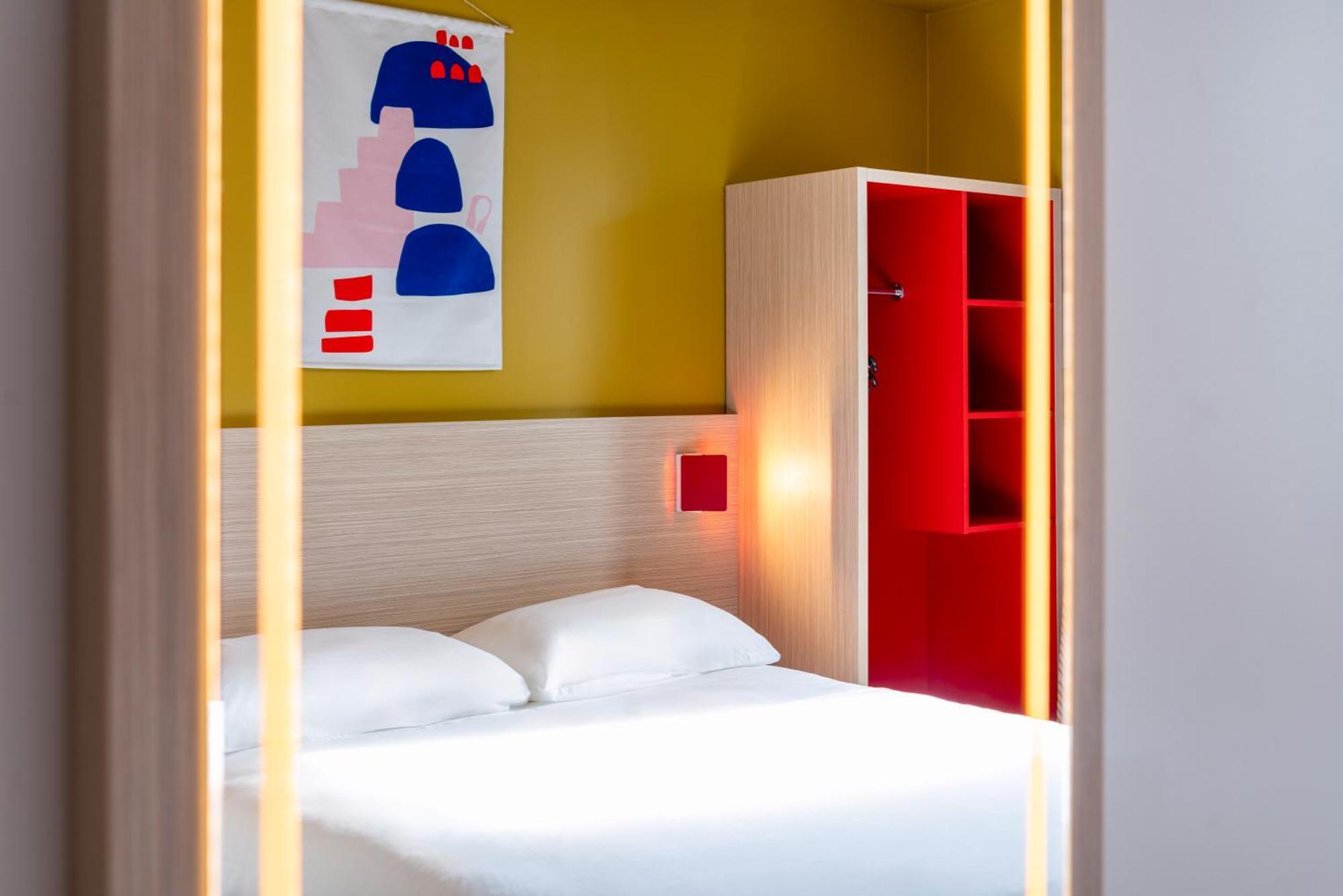 Ibis Styles Prevessin Geneve Aeroport Prévessin Exterior foto