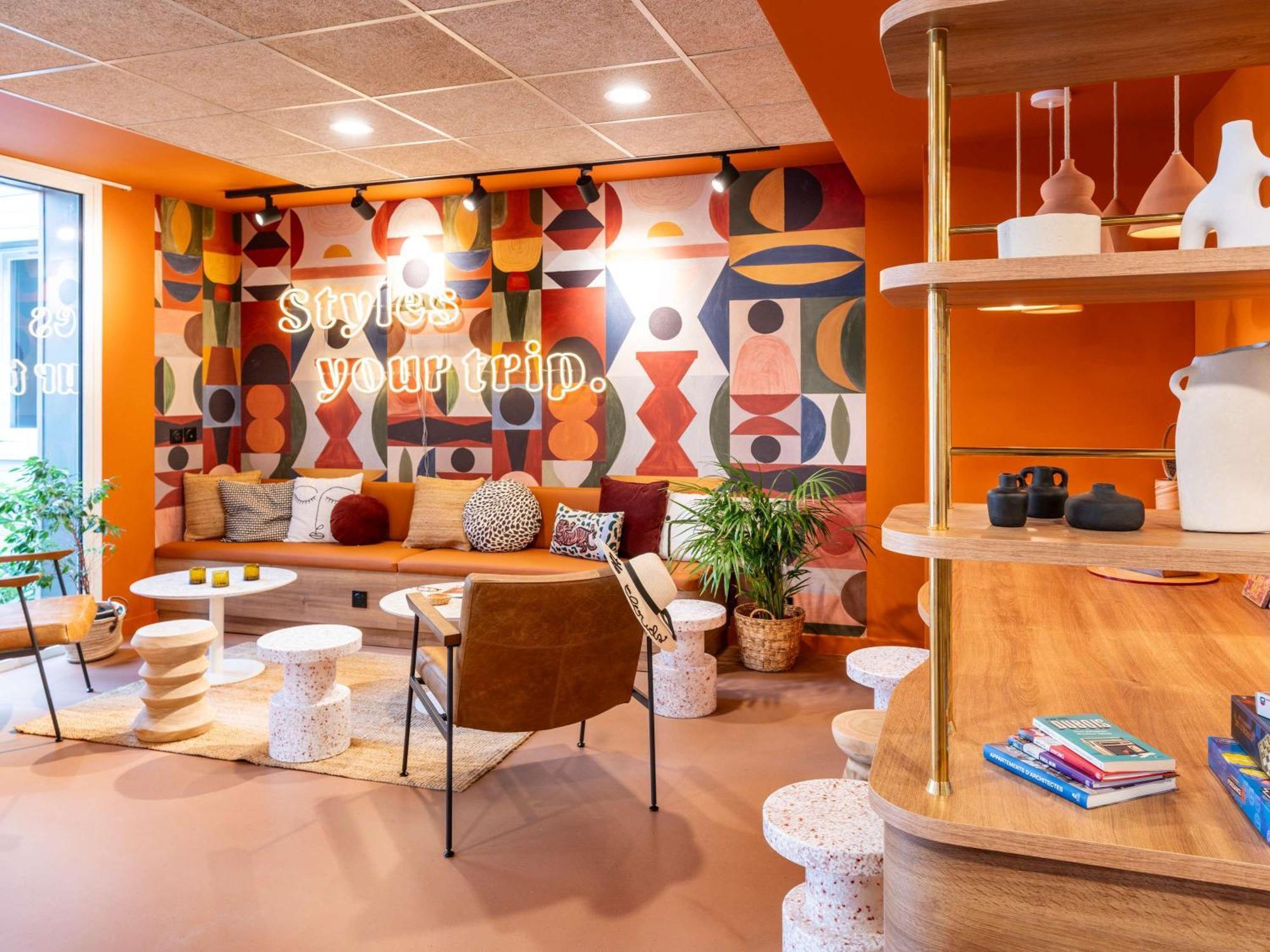 Ibis Styles Prevessin Geneve Aeroport Prévessin Exterior foto