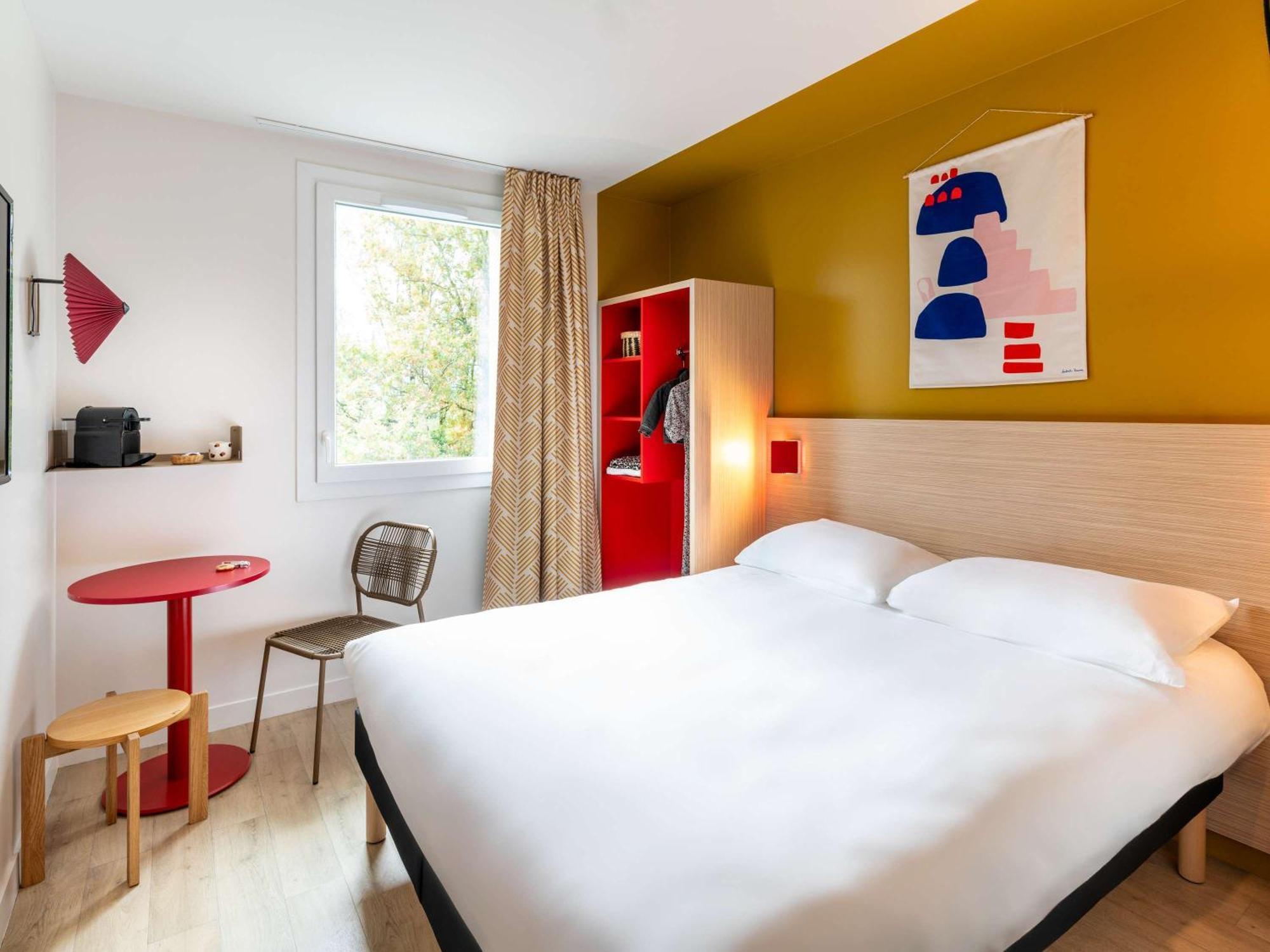Ibis Styles Prevessin Geneve Aeroport Prévessin Exterior foto